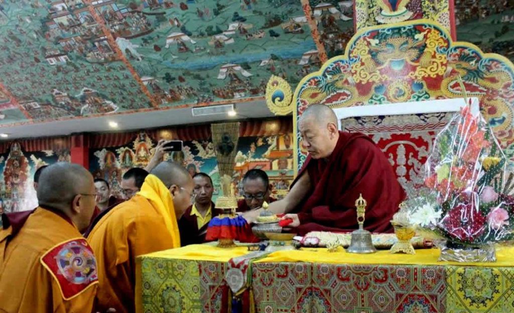 HE Khenchen Rinpoche and new Khenpos.