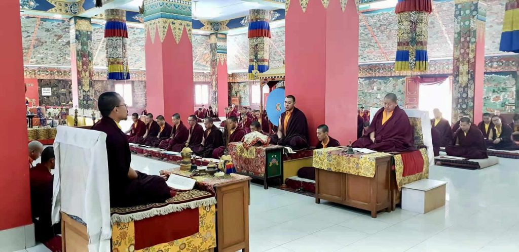 At Mindrolling Monastery, prayers and aspirations are offered at the passing of Lodi Gyari Rinpoche