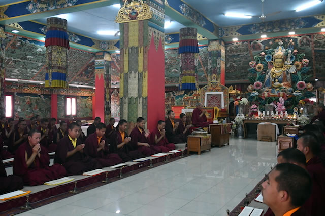 The Arrival of the Kuphung of Lodi Gyari Rinpoche
