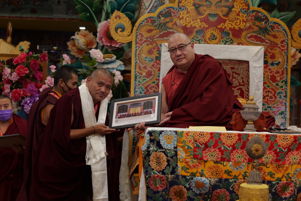 Kama_PlaquePhotos_PSAT4840