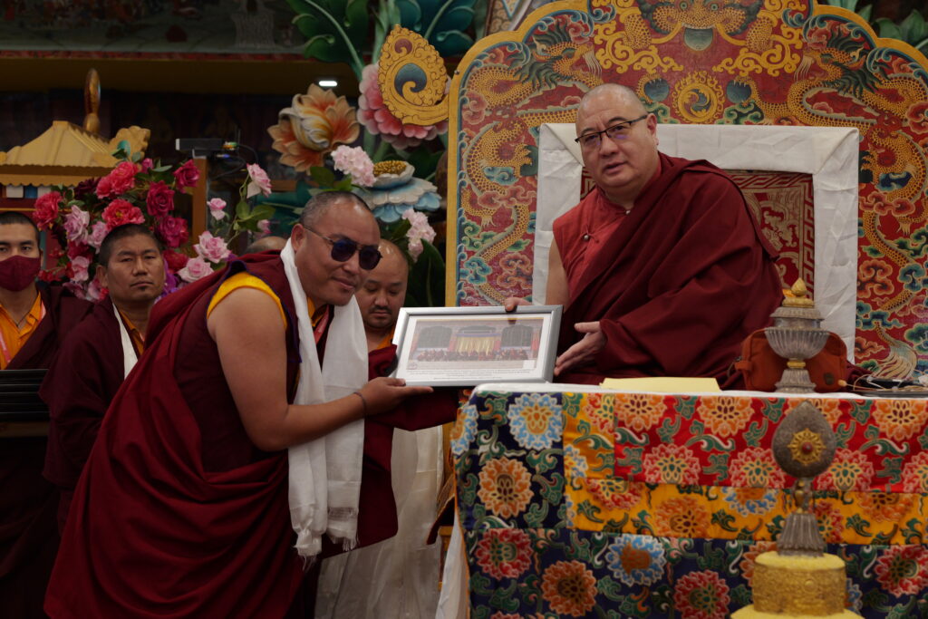 Kama_PlaquePhotos_PSAT4866