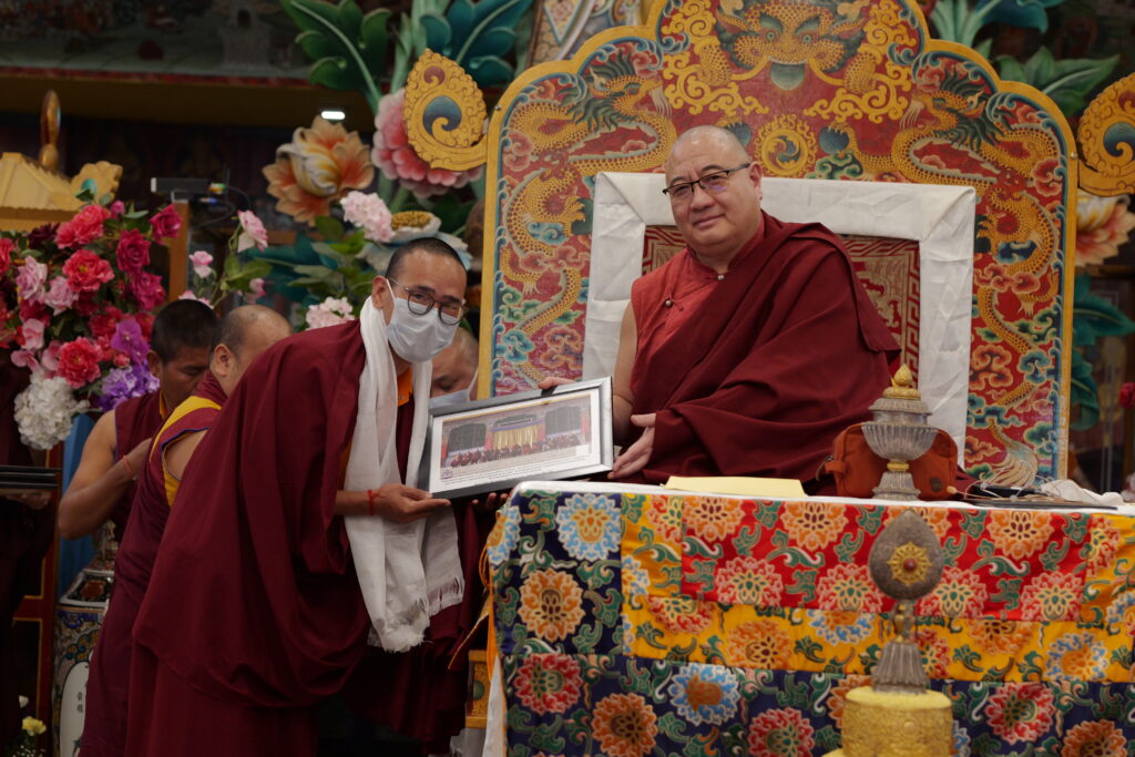 Kama_PlaquePhotos_PSAT4905