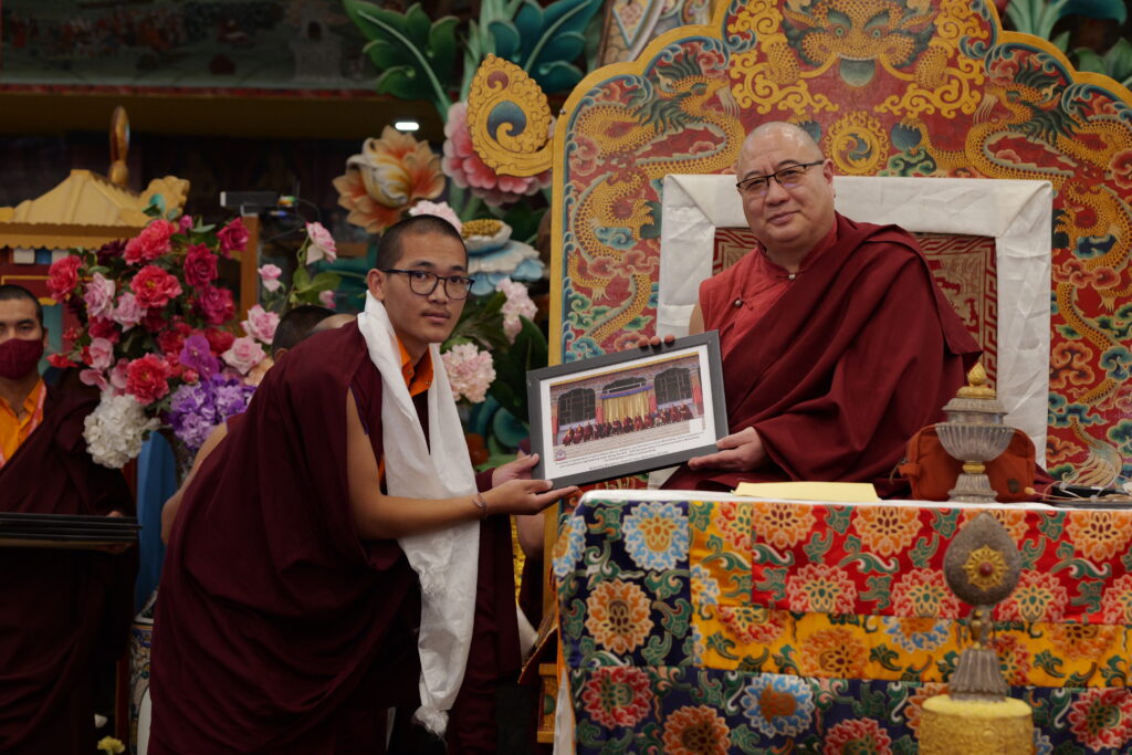 Kama_PlaquePhotos_PSAT4925