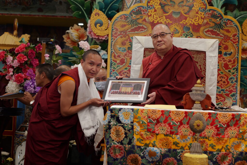 Kama_PlaquePhotos_PSAT4940