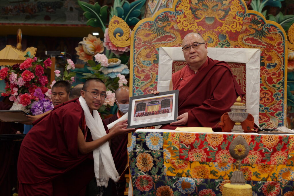 Kama_PlaquePhotos_PSAT4943