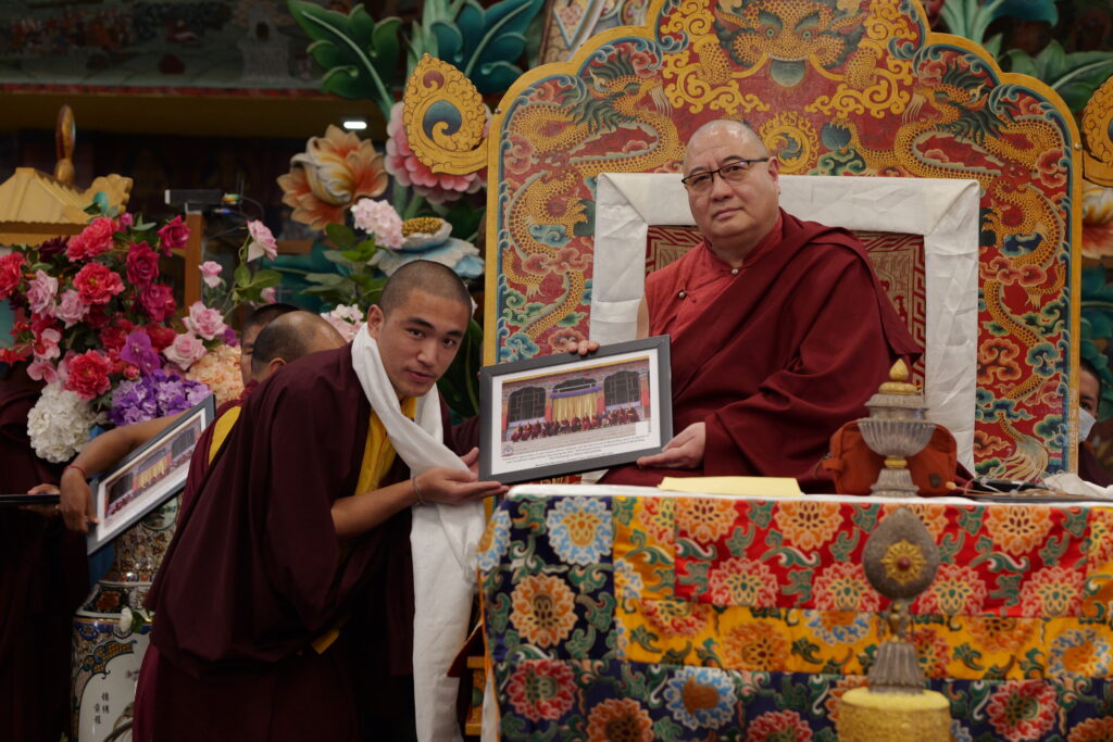 Kama_PlaquePhotos_PSAT4945