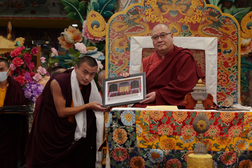 Kama_PlaquePhotos_PSAT4949