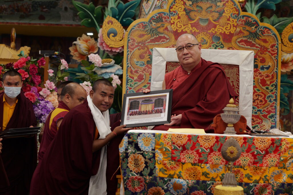 Kama_PlaquePhotos_PSAT4954