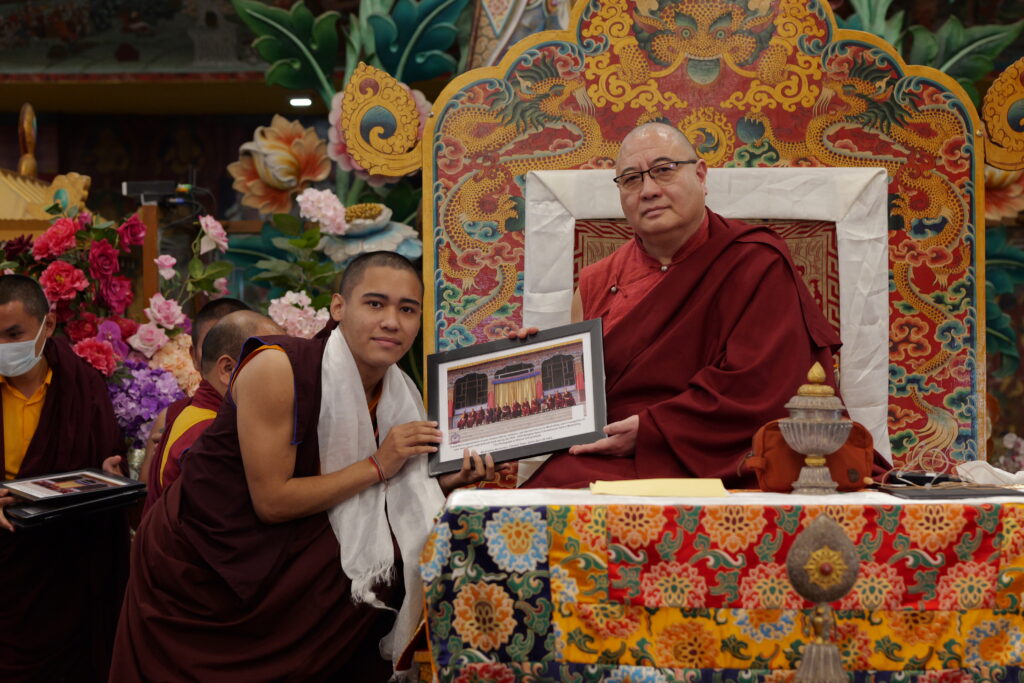 Kama_PlaquePhotos_PSAT4955