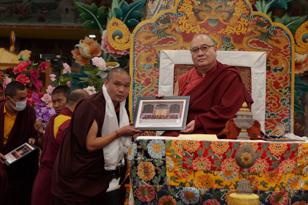 Kama_PlaquePhotos_PSAT4958