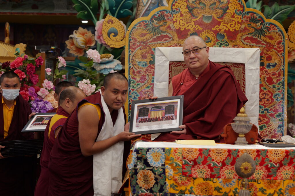 Kama_PlaquePhotos_PSAT4985