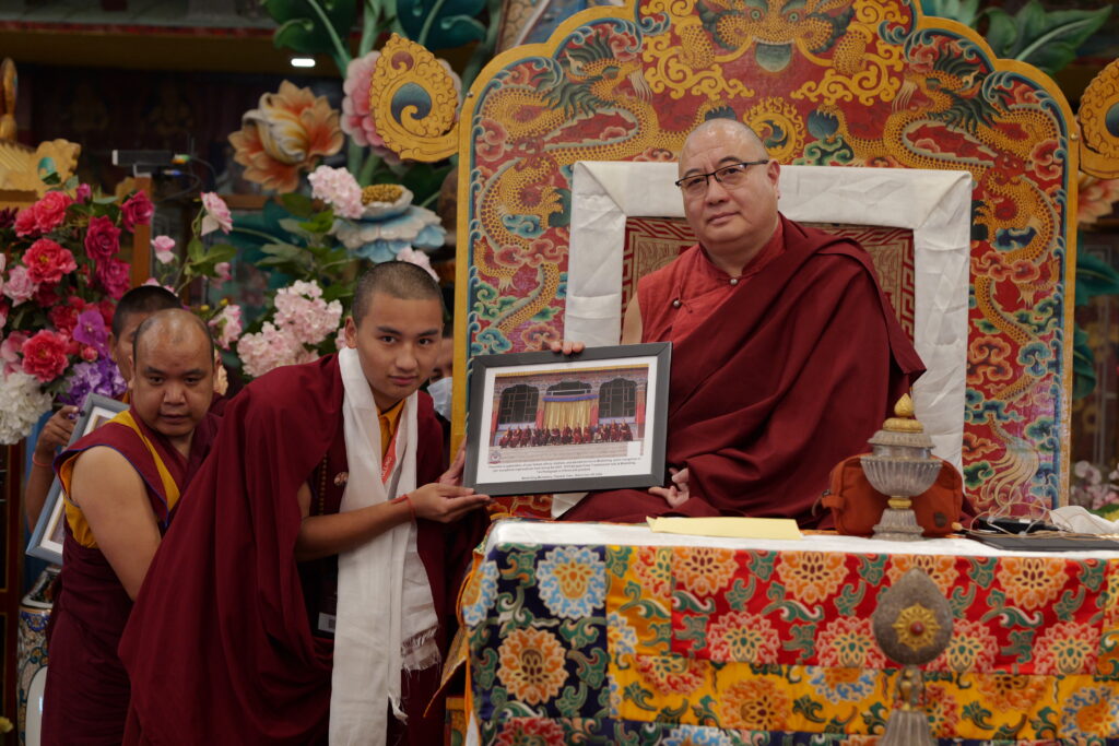 Kama_PlaquePhotos_PSAT5001