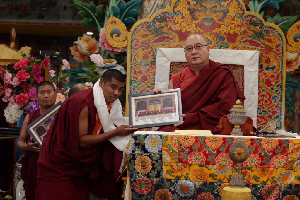 Kama_PlaquePhotos_PSAT5003