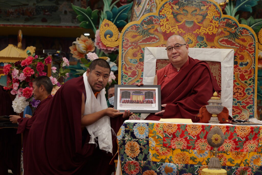 Kama_PlaquePhotos_PSAT5005