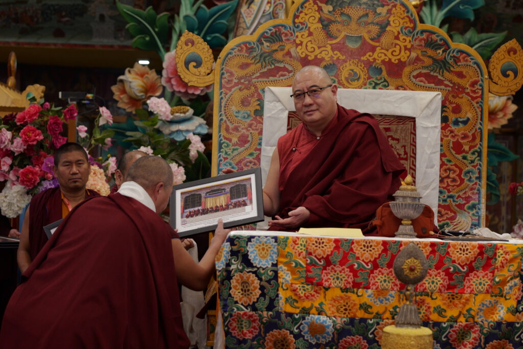 Kama_PlaquePhotos_PSAT5009