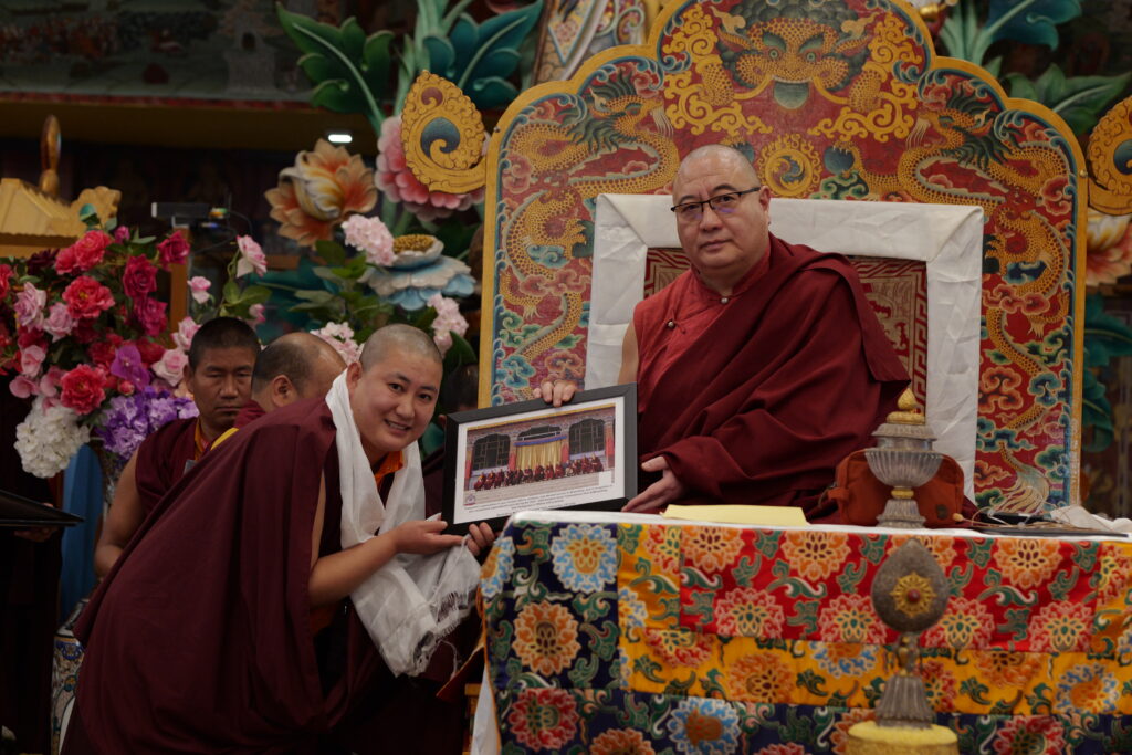 Kama_PlaquePhotos_PSAT5016