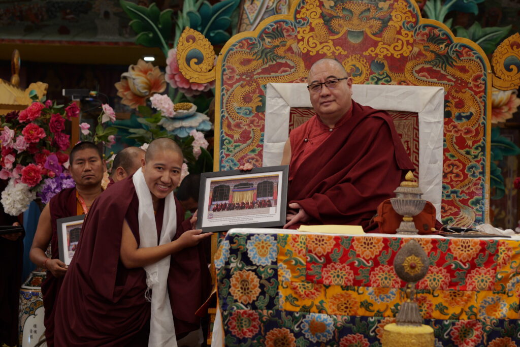 Kama_PlaquePhotos_PSAT5021