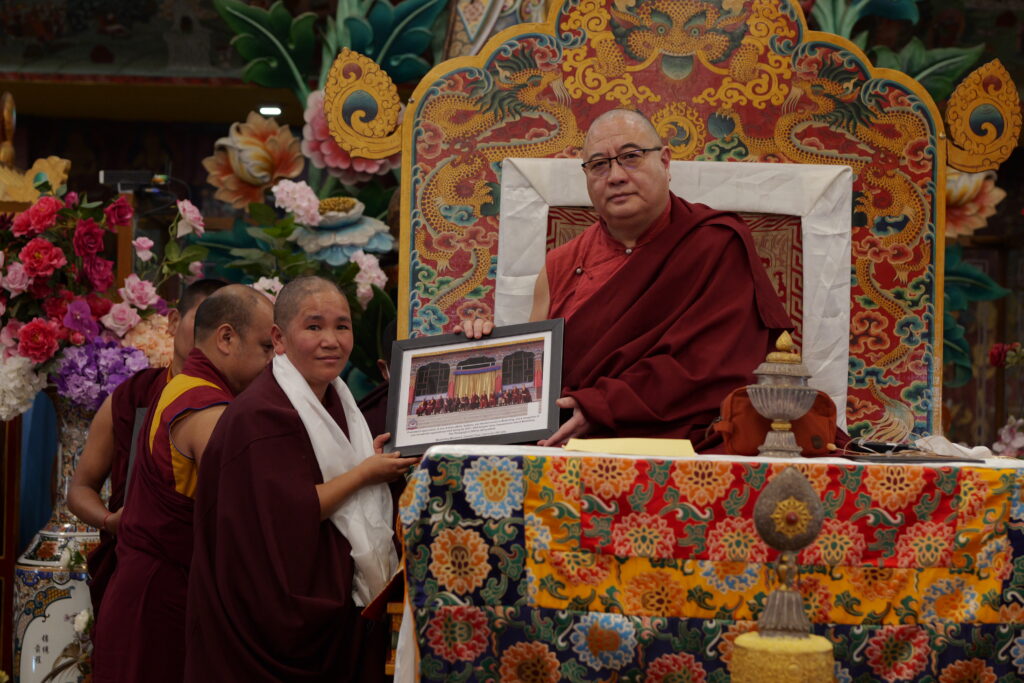 Kama_PlaquePhotos_PSAT5022