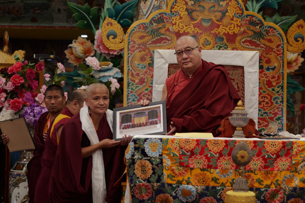 Kama_PlaquePhotos_PSAT5025