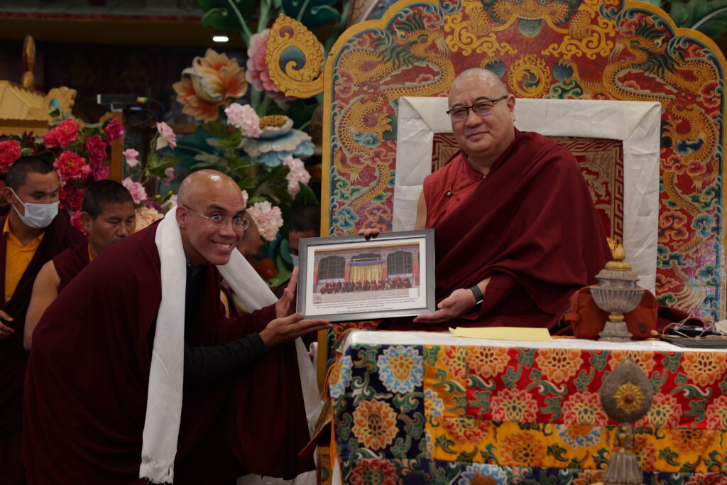 Kama_PlaquePhotos_PSAT5045