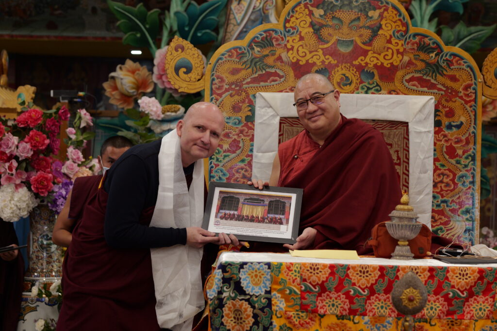 Kama_PlaquePhotos_PSAT5055