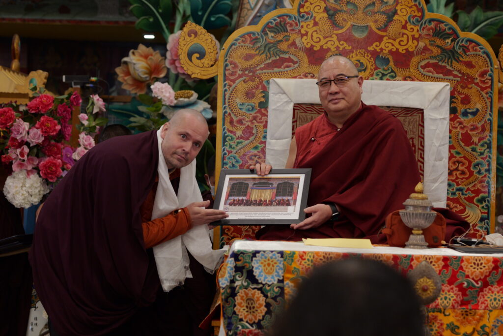 Kama_PlaquePhotos_PSAT5063