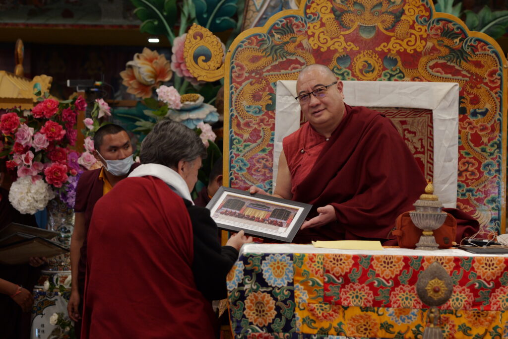 Kama_PlaquePhotos_PSAT5065