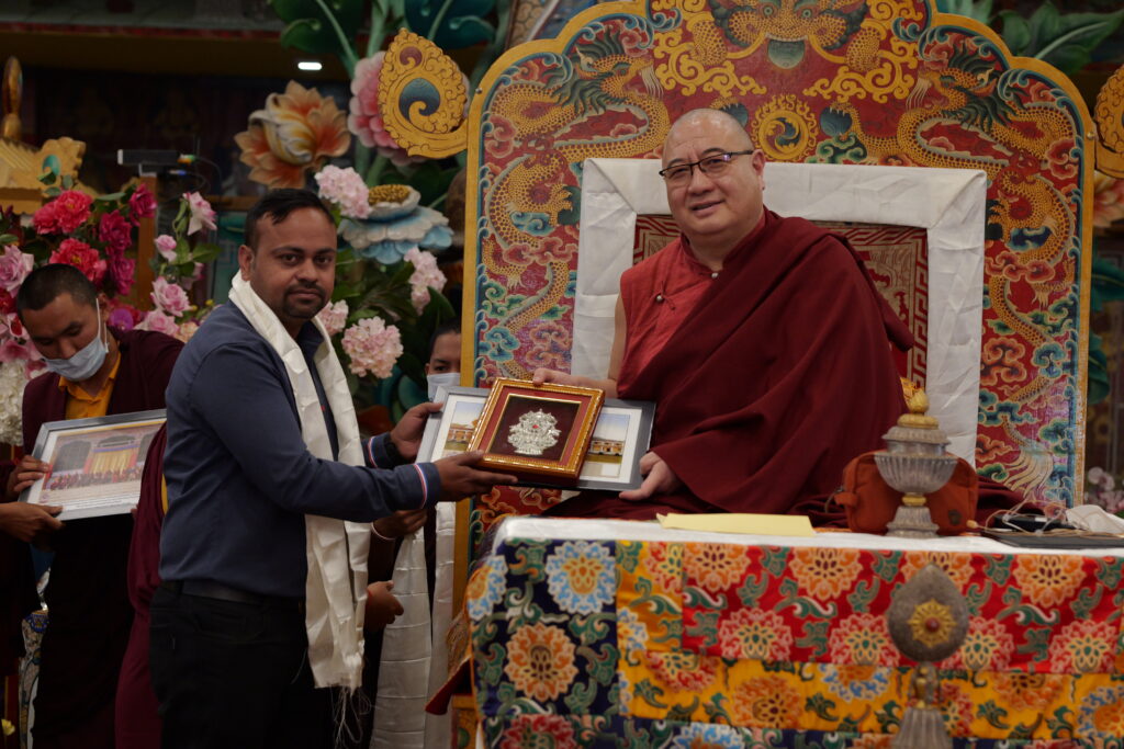 Kama_PlaquePhotos_PSAT5078