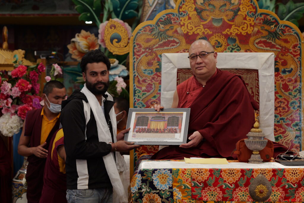 Kama_PlaquePhotos_PSAT5083