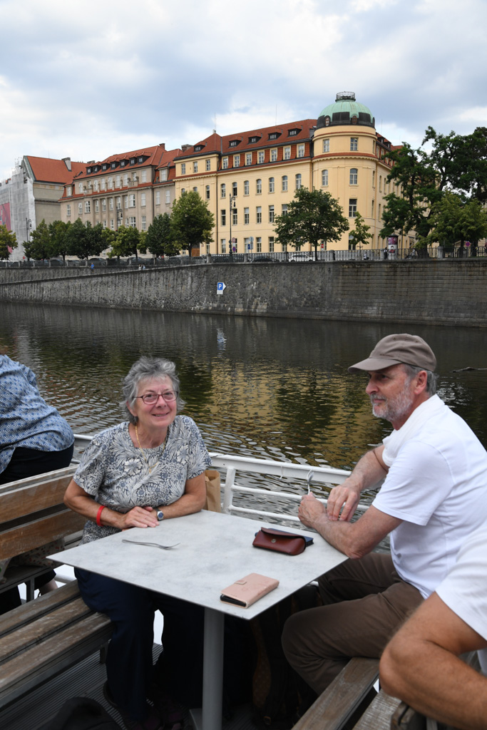05_VA26_boat Prague-25