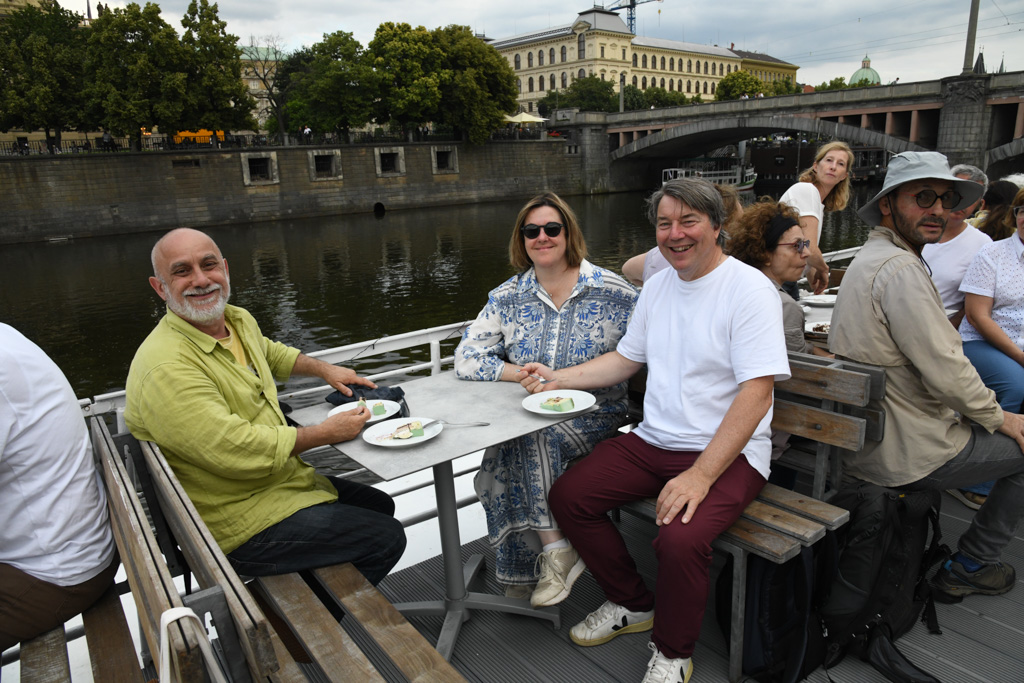 05_VA26_boat Prague-27