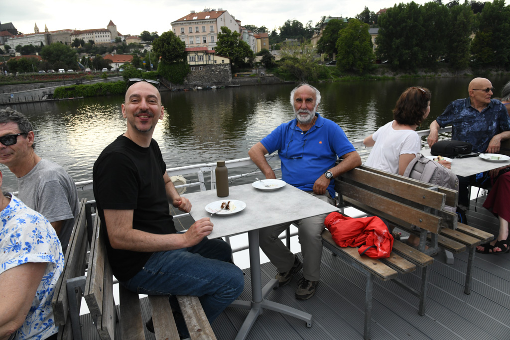 05_VA26_boat Prague-29